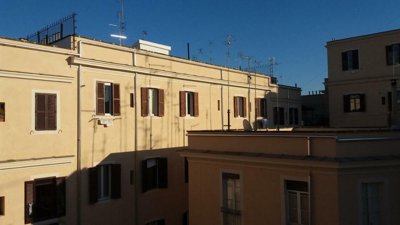 Appartement Casa Bodoni à Rome Extérieur photo